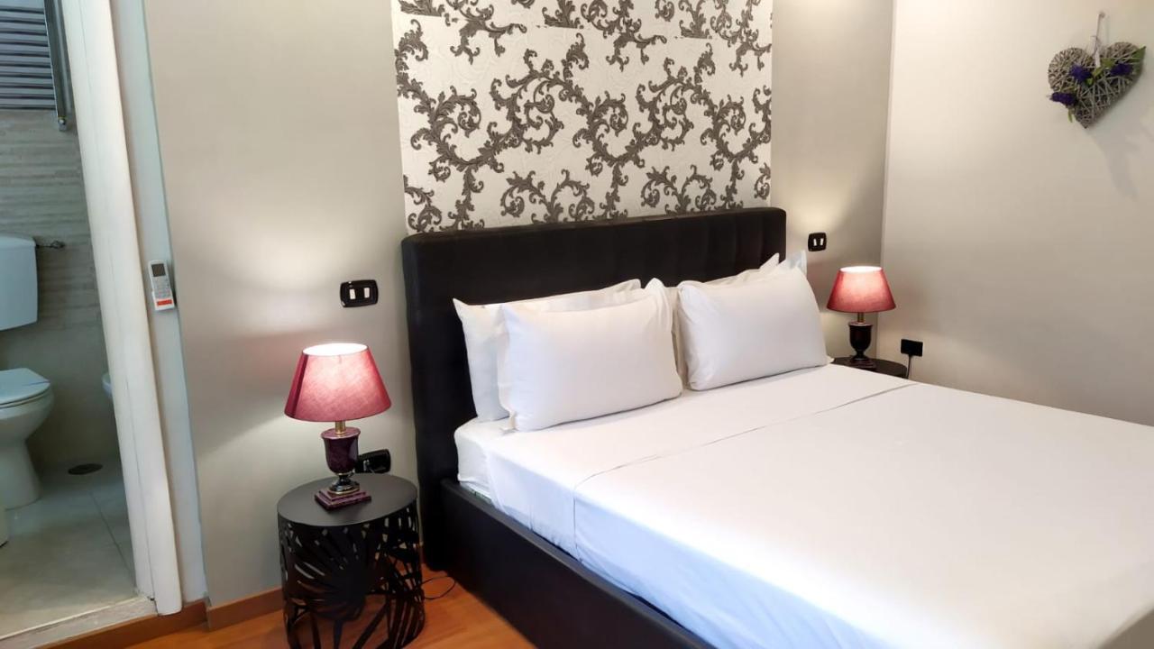 Il Roseto Bed & Breakfast Frosinone Ngoại thất bức ảnh