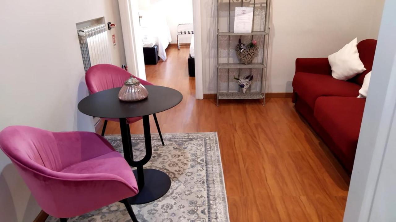 Il Roseto Bed & Breakfast Frosinone Ngoại thất bức ảnh