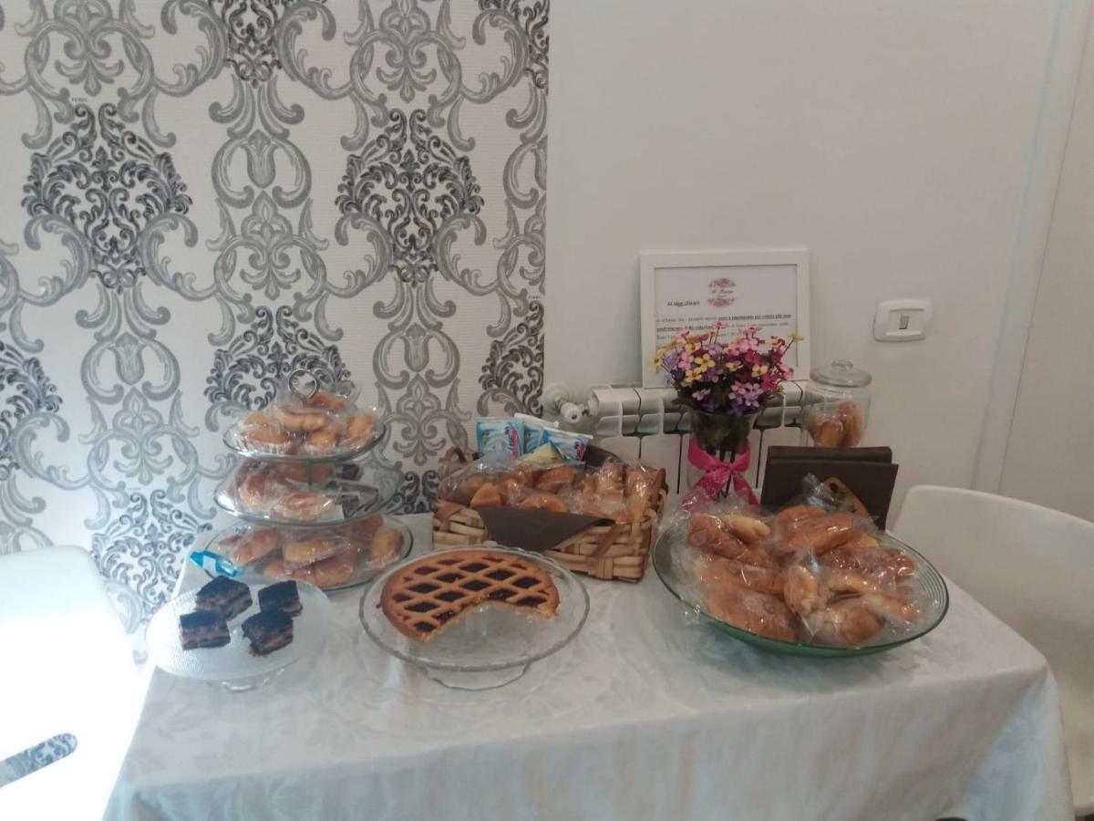 Il Roseto Bed & Breakfast Frosinone Ngoại thất bức ảnh