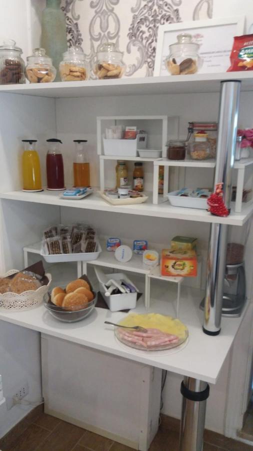 Il Roseto Bed & Breakfast Frosinone Ngoại thất bức ảnh